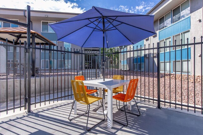 Aero Place Apartments
