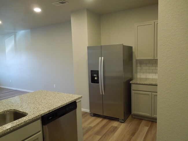 Photo - 3701 Ronald Reagan Ave