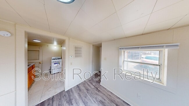 Photo - 3137 W Kiowa St Unidad #2