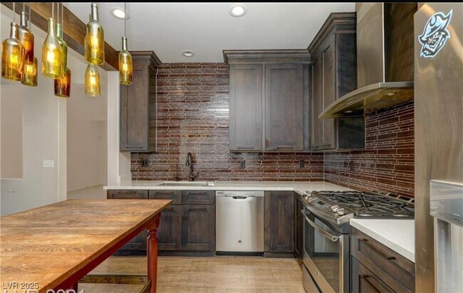 Photo - 135 Pebble Ridge Rd