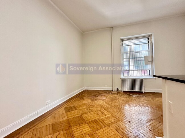 Photo - 328 W 83rd St Unit 2E