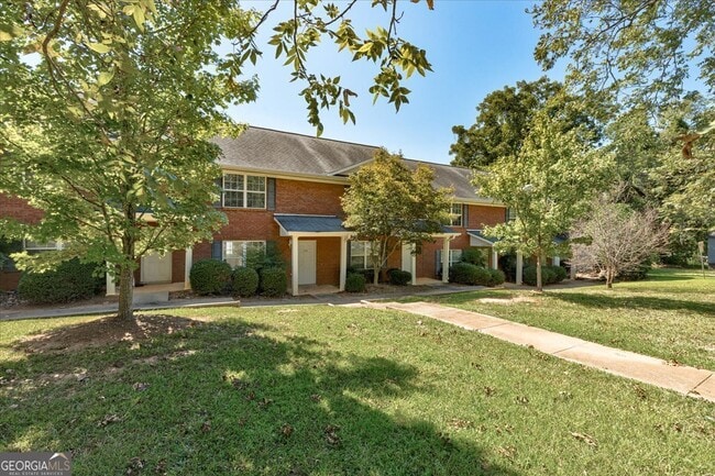 Photo - 279 Christian's Walk