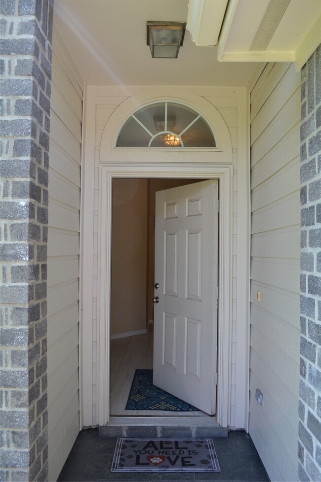 Photo - 5329 Tallowpine Terrace