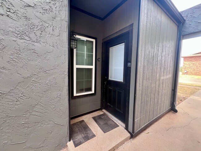 2303 76th St Unidad C