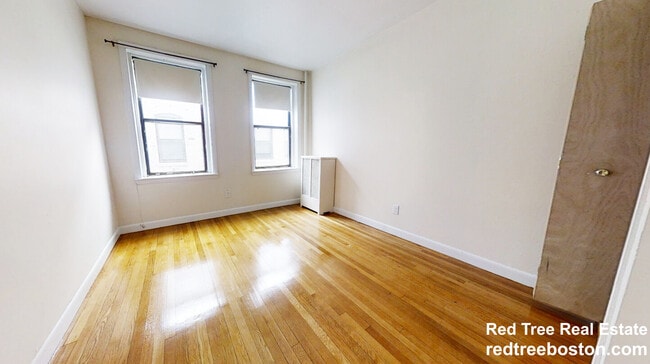 Photo - 1131 Commonwealth Ave Unidad 1