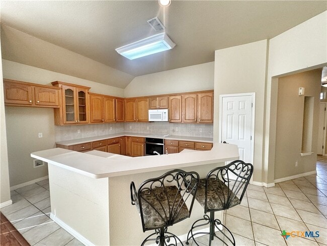 Photo - 2263 Kensington Way