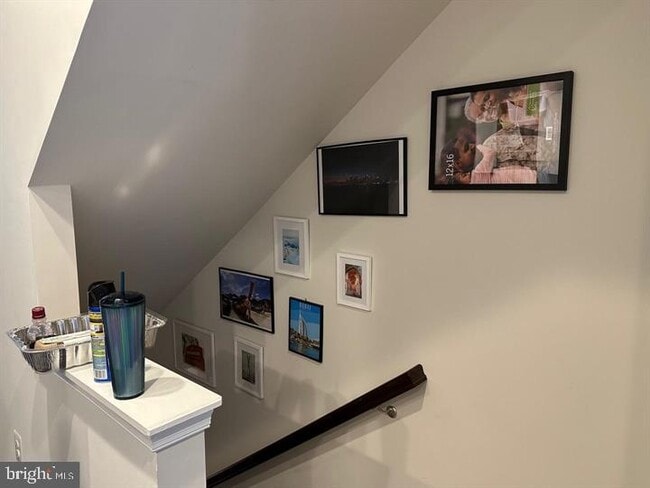 Photo - 7118 Rowlock Aly