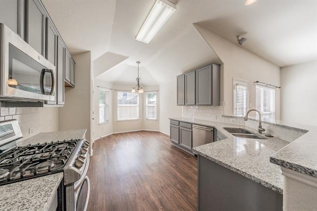 Photo - 2612 Redcedar Dr