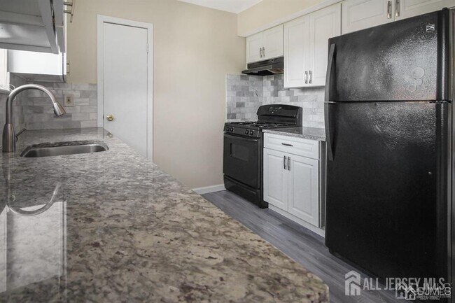 Photo - 1220 N Oaks Blvd