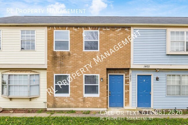 Spacious 2 bedroom 1.5 bathroom townhome n... - Spacious 2 bedroom 1.5 bathroom townhome n...