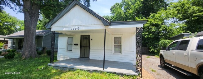 Photo - 3190 Yale Ave House