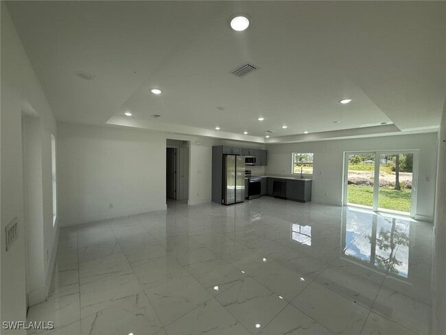 Photo - 322 McArthur Blvd