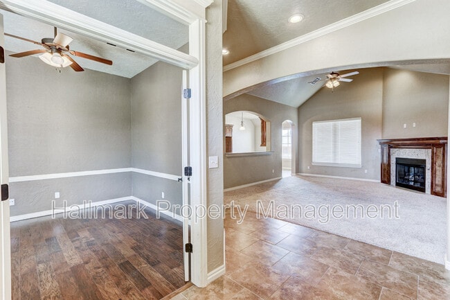 Photo - 1101 Ryan Rd