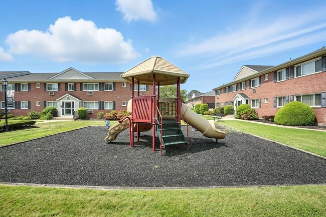 Mid Island Apartments