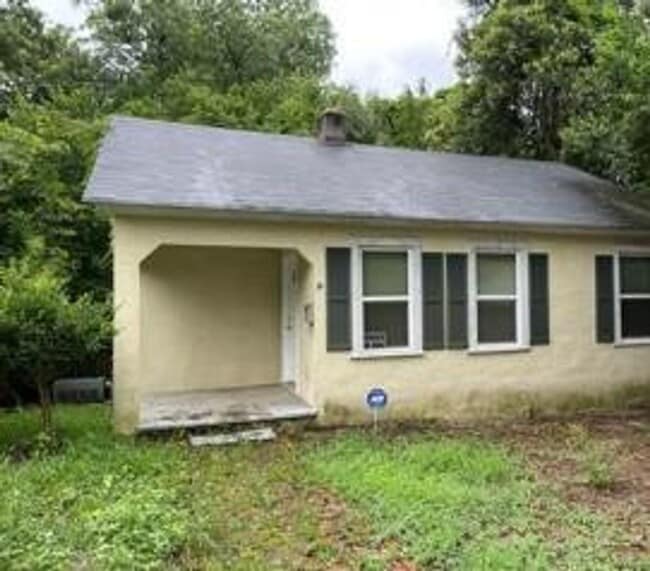 Building Photo - Total Electric cozy efficient cottage near... Rental