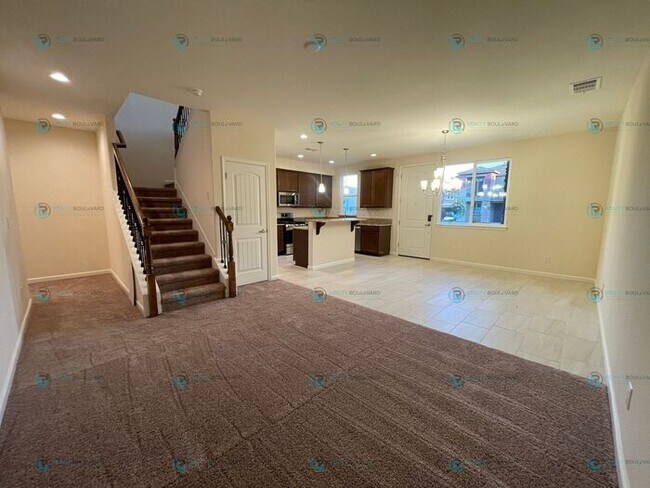 Photo - Half Month Free Look and Lease Special!!! ...