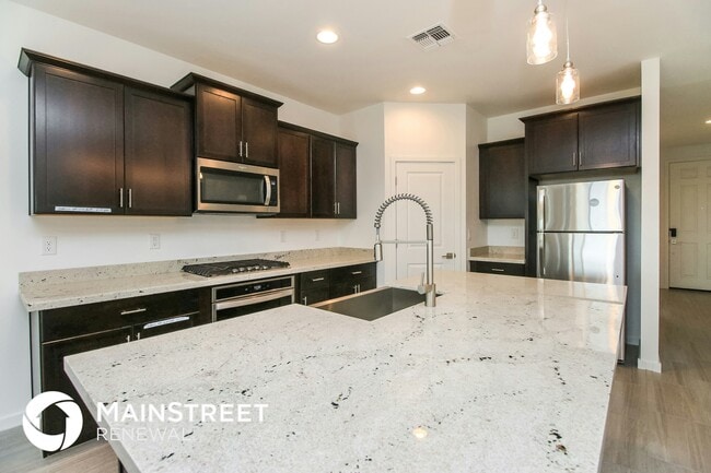 Photo - 4386 Greenleaf Dr