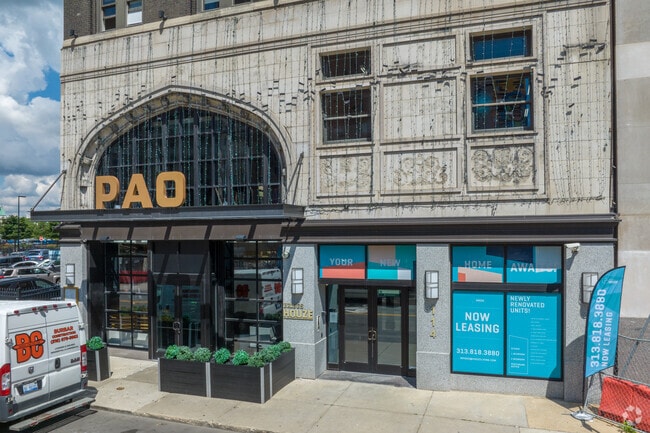 Photo - Briggs Houze