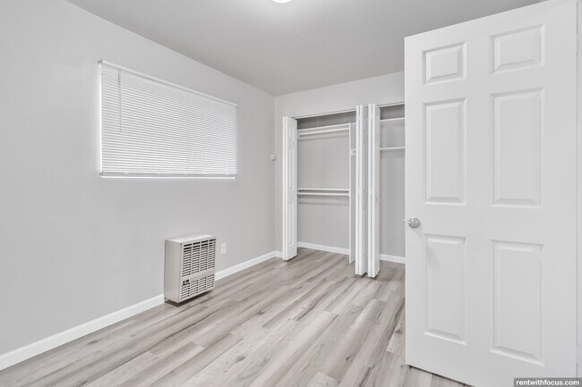 Photo - 205 Adams St.