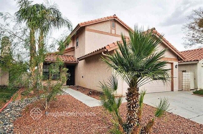 Photo - 2494 Muirfield Ave