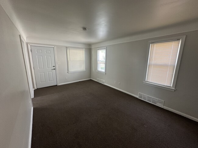 Photo - 22788 Rosalind Ave