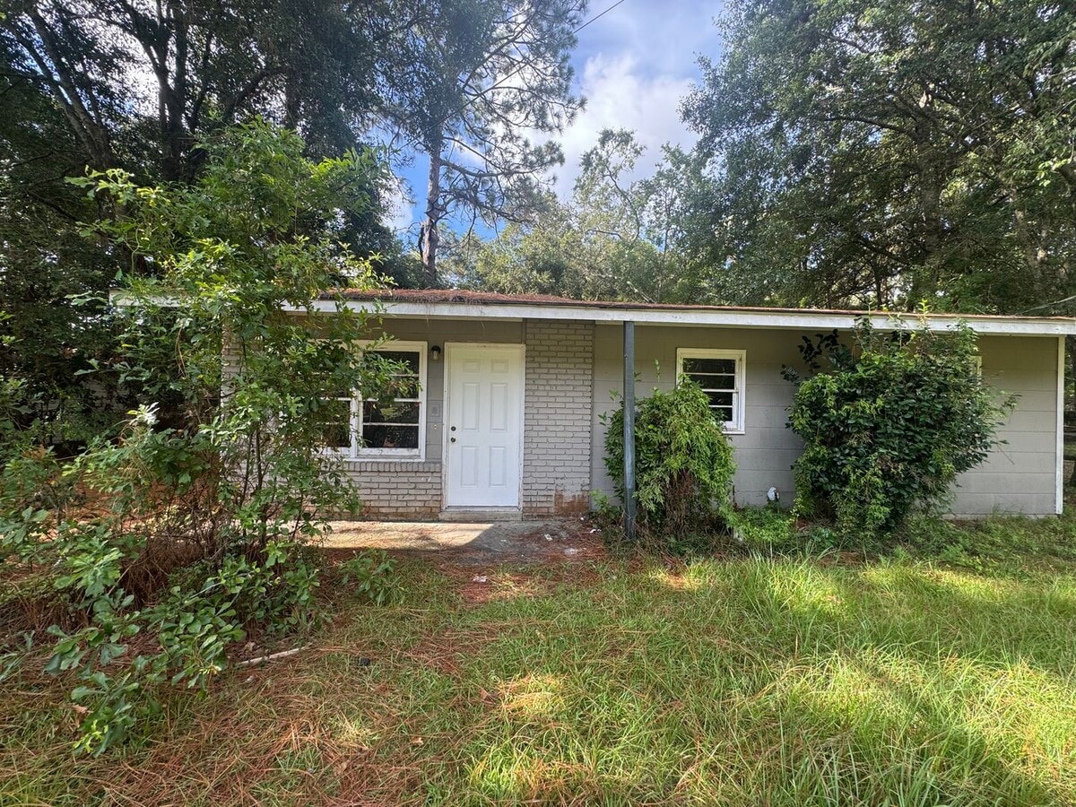 Photo - 6855 Victor Rd