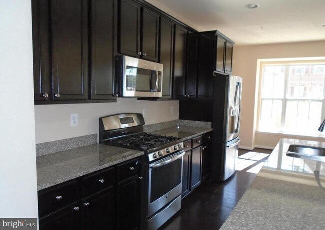 Photo - 7886 River Rock Way