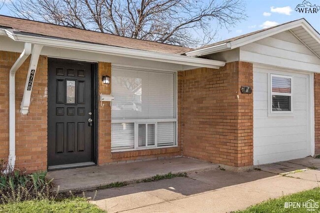 Photo - 4728 Eden Ln