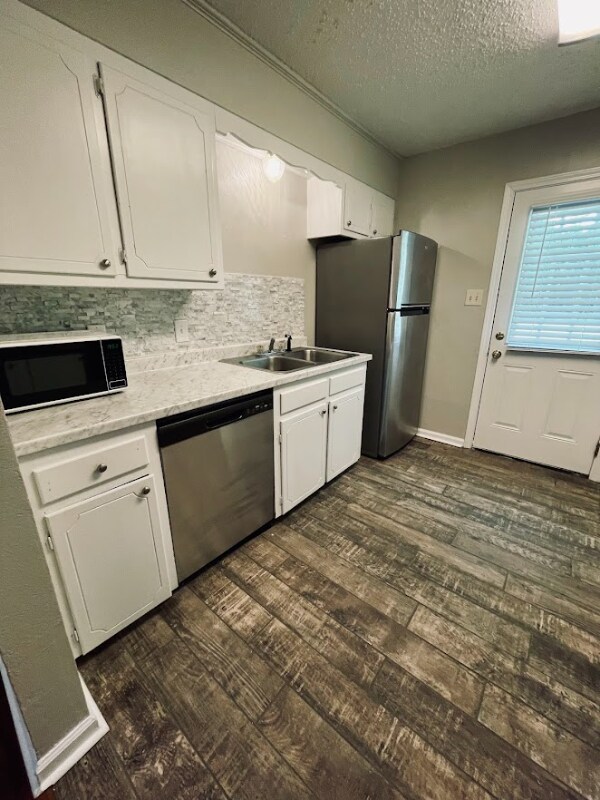 Photo - 28960 Highland Dr