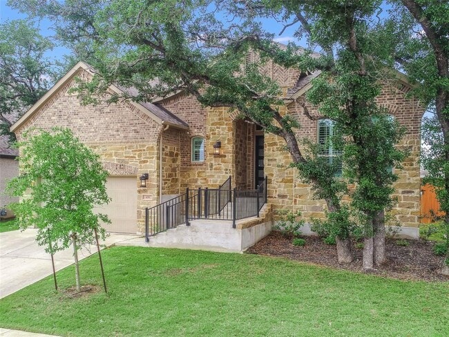 Building Photo - 109 Quiet Oak Rd Rental