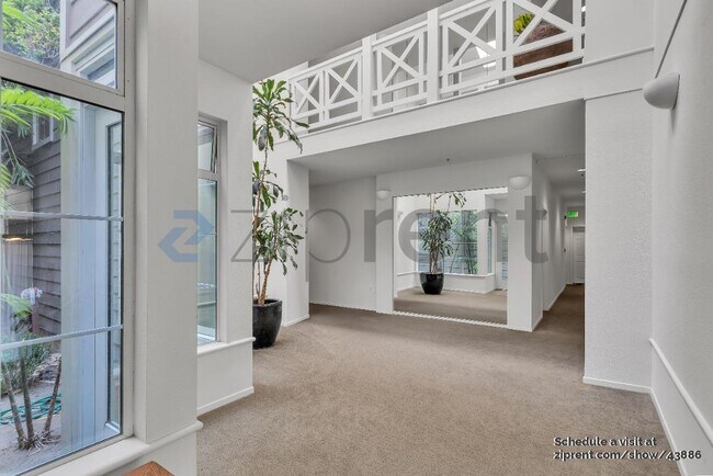 Photo - 1930 Eddy St