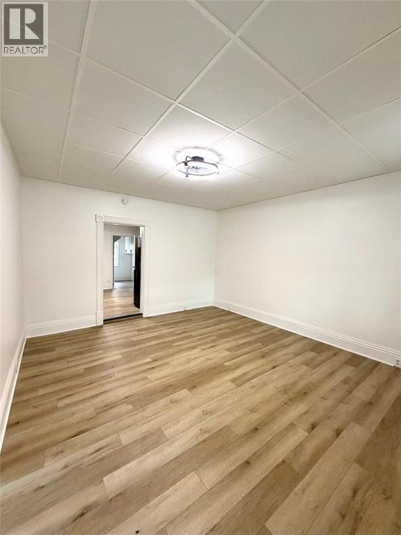 Photo - 216 Essex St