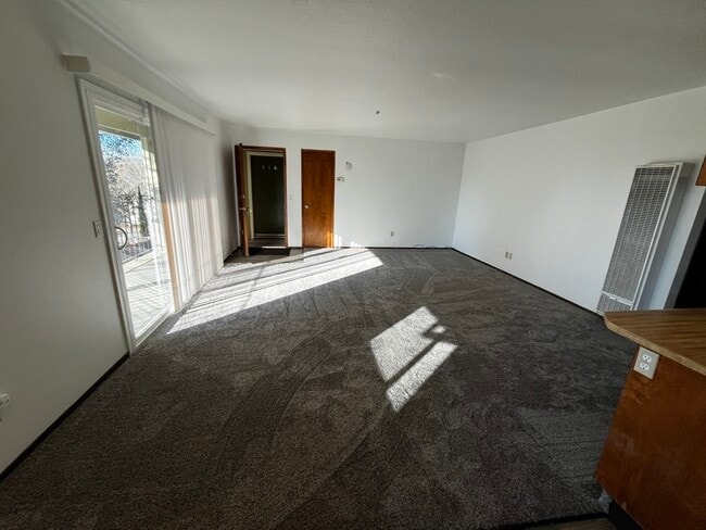 Photo - 618 Center St