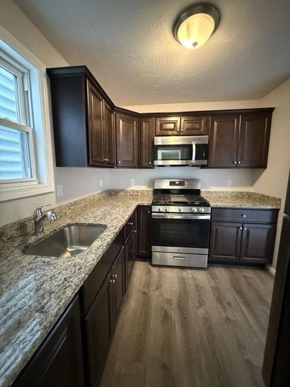 Building Photo - 138 Brightman St Unit 2