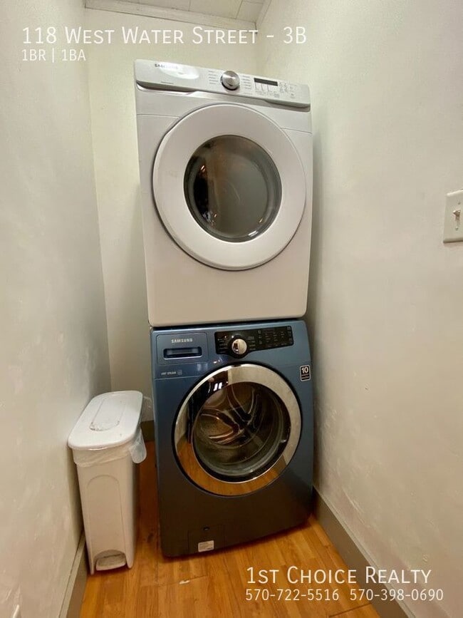 Photo - 118 W Water St Unit 3B