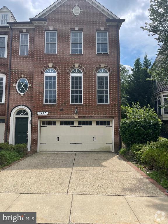 Building Photo - 1513 Regent Manor Ct Rental