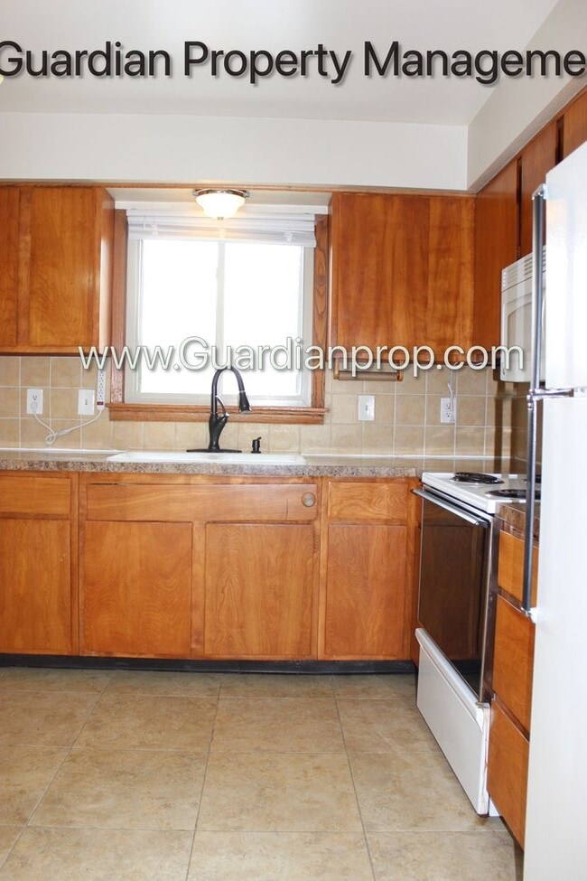Photo - 9150 Nicollet Ave Unidad #2