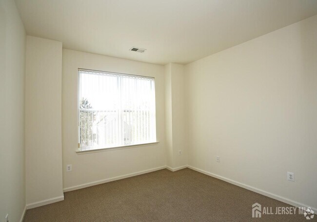 Photo - 360 Lehigh Ave Unit 107