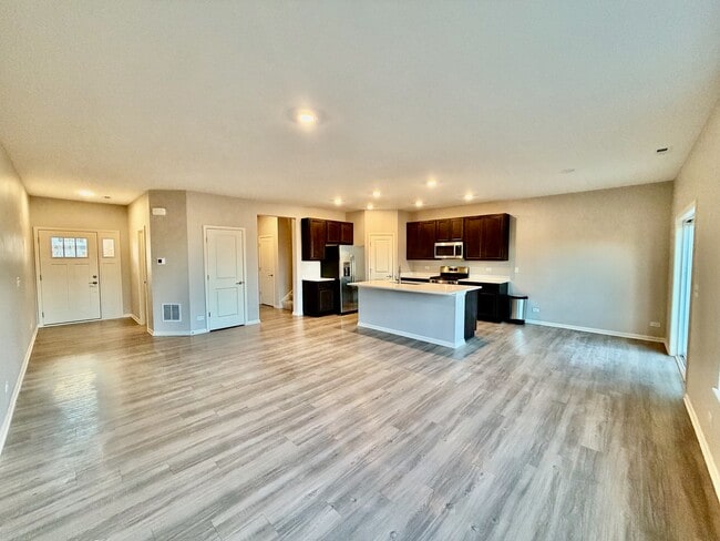 Photo - 1327 Draper Rd