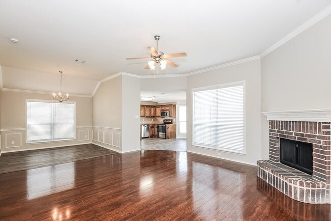 Photo - 903 Grouse Rd