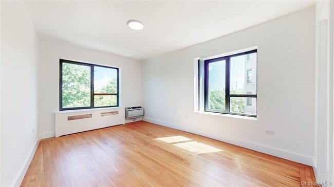 Building Photo - 420 West Dr Unit 6K