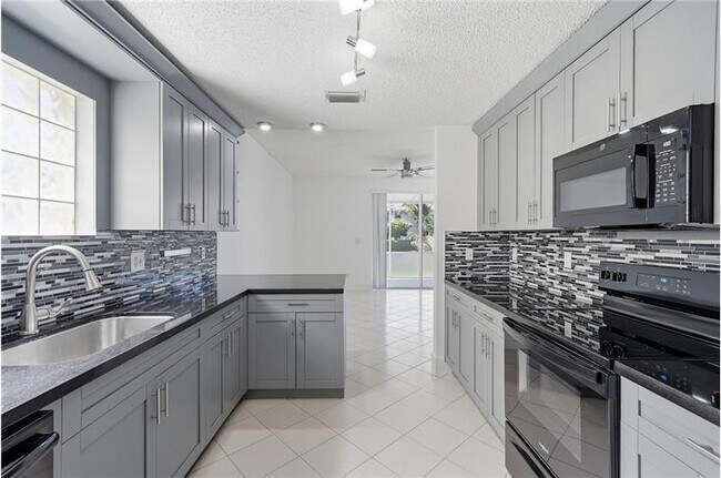 Photo - 3422 NW 110th Way