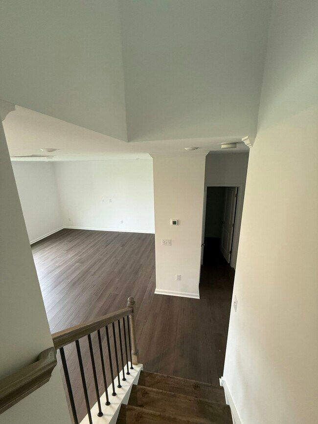 Photo - 728 Roy Adams Rd