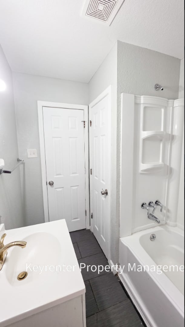 Photo - For Rent – 1817 E 27th St