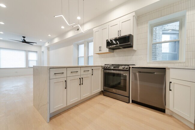 Photo - 4148 W Wellington Ave