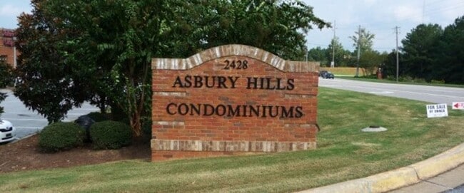 Building Photo - 2428 E University Dr Unit #1207