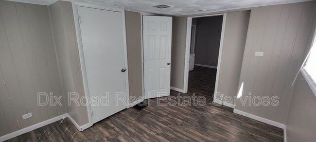 Photo - 702 W Fairview Ave