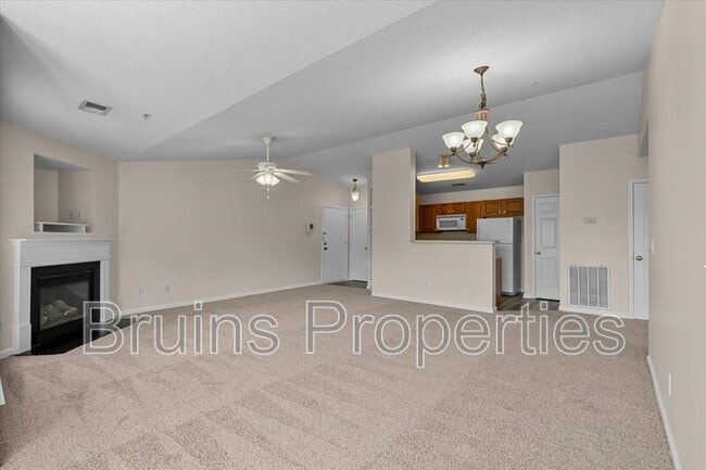6117 Hedgecock Cir