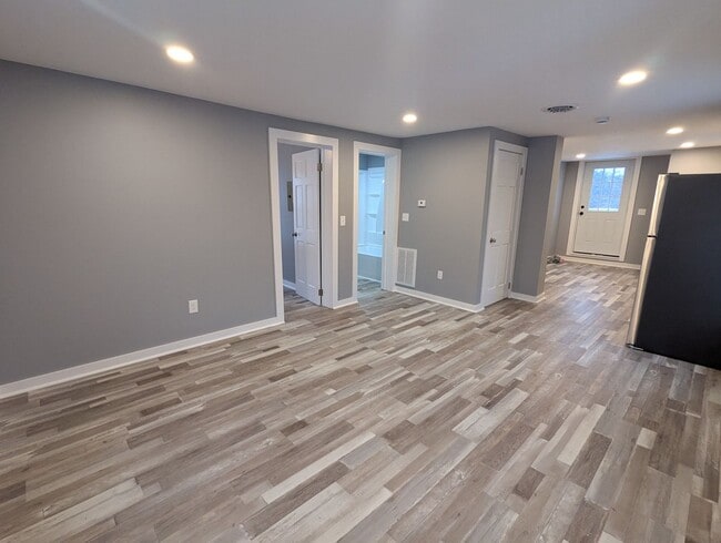 Photo - 19 Main St Unit 2nd Floor