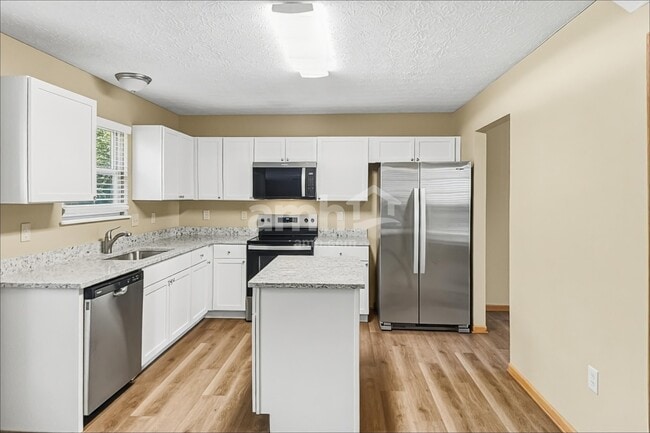 438 Rothgate Dr